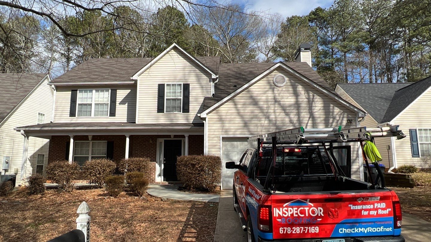 Suwanee roof leak documentation photo