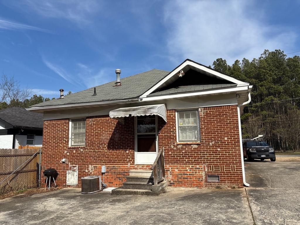 Documented roof inspection photo from a East Point, GA job by Inspector Roofing
